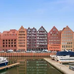 Granaria Premium River View By Downtown Apartahotel Gdansk