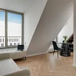 Granaria Premium River View By Downtown Apartahotel 4*