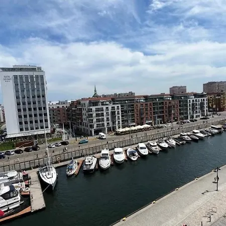 Granaria Premium River View By Downtown Apartman Gdańsk