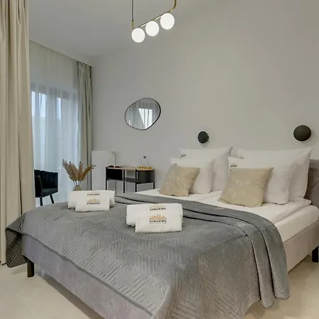 Aparthotel Granaria Premium River View By Downtown